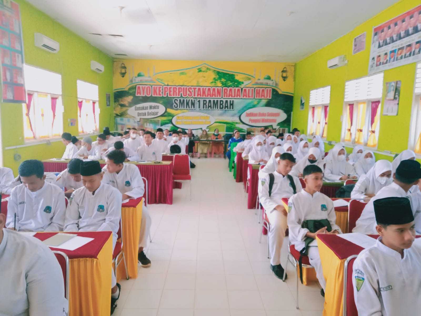 Kasat Binmas Polres Rohul Jadi Nara Sumber Sosialisasi Aksi P4Gn Dan Pn Di Aula Smkn 1 Rambah 11 Kasat Binmas Polres Rohul Jadi Nara Sumber Sosialisasi Aksi P4Gn Dan Pn Di Aula Smkn 1 Rambah