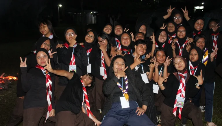 Smp Negeri 128 Jakarta Gelar Persami Bentuk Pramuka Mandiri, Tangguh, Kreatif Dan Berkarakter 14 Smp Negeri 128 Jakarta Gelar Persami Bentuk Pramuka Mandiri, Tangguh, Kreatif Dan Berkarakter