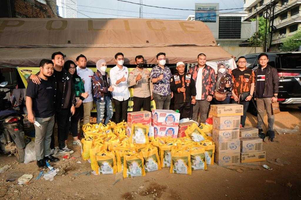 Kumpulan Okp Dan Komunitas Tergabung Dalam Kolabor Aksi Pemuda Gotong Royong Bangkitkan Pasar Gembrong