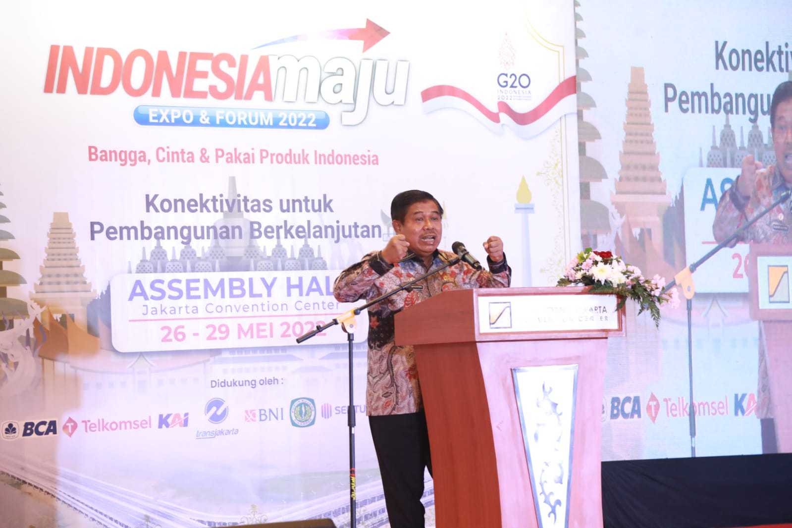 Sekjen Kemendagri Terus Dorong Daerah Gunakan Produk Dalam Negeri 14 Sekjen Kemendagri Terus Dorong Daerah Gunakan Produk Dalam Negeri