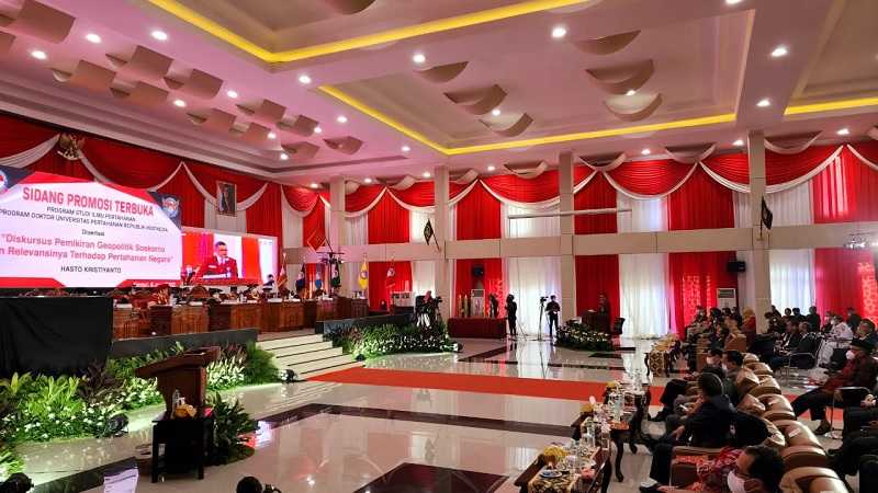 Tanggapi Disertasi Hasto, Kepala Bin: Kami Semua Terpukau 13 Tanggapi Disertasi Hasto, Kepala Bin: Kami Semua Terpukau