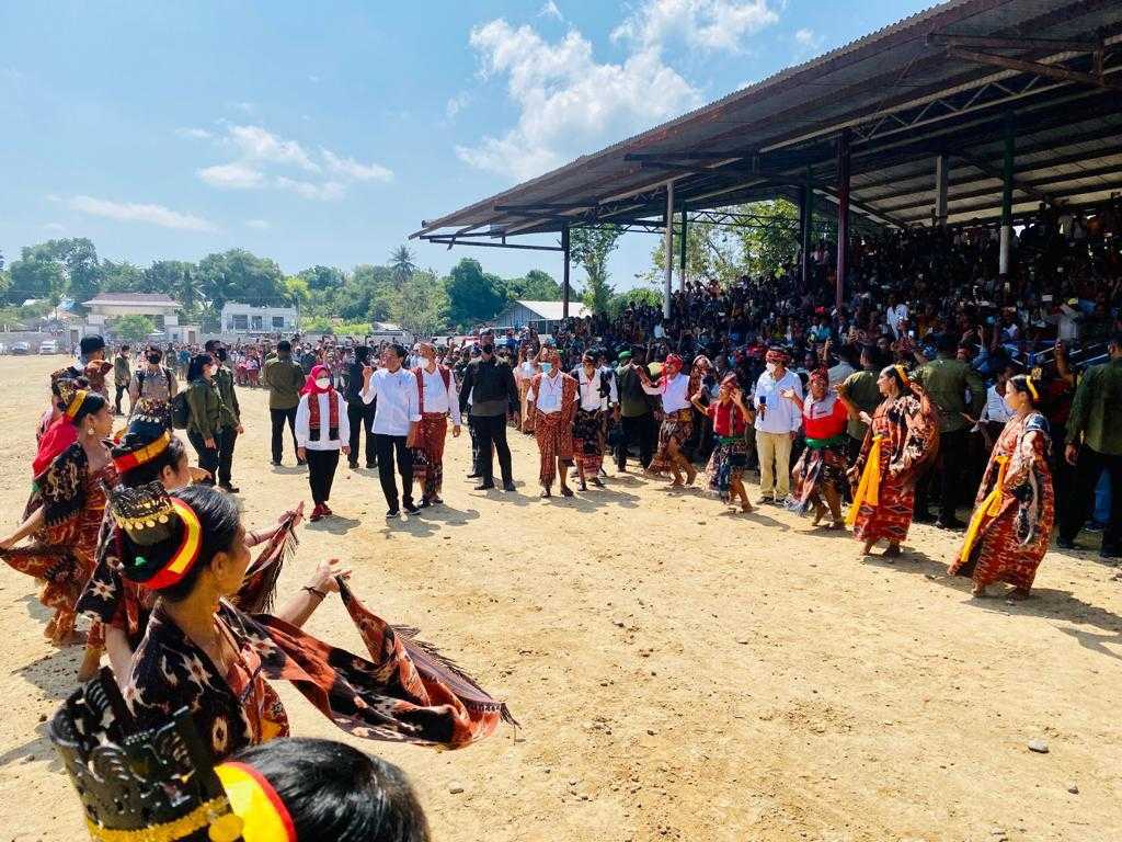 Saat Presiden Menonton Pacuan Kuda