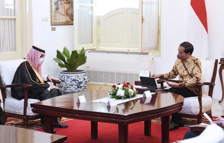 Presiden Jokowi Terima Kunjungan Menlu Arab Saudi, Bahas Soal Haji 14 Presiden Jokowi Terima Kunjungan Menlu Arab Saudi, Bahas Soal Haji