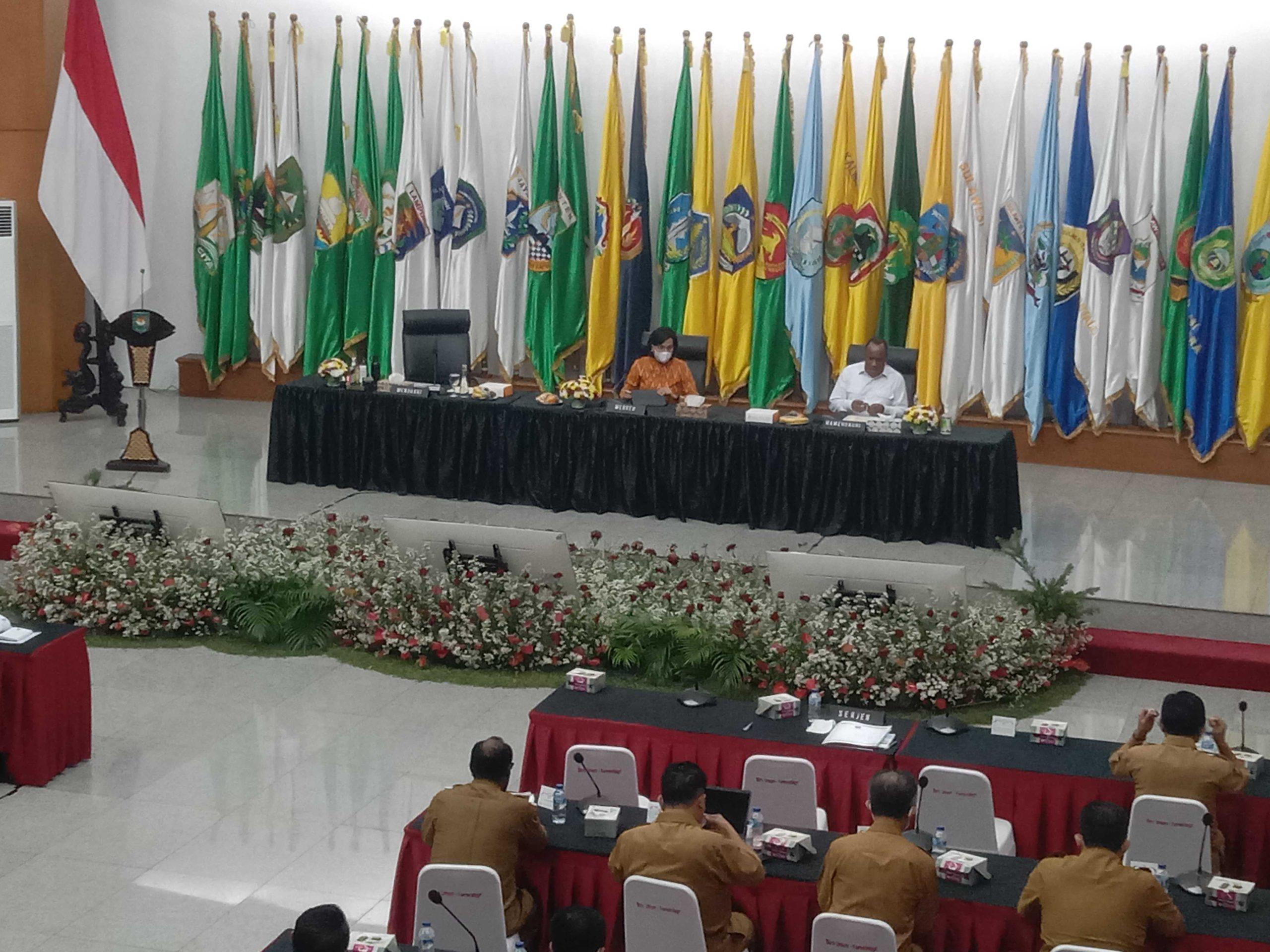 Mendagri Ingatkan Pj Kepala Daerah Jangan Asal Mutasi Pegawai 14 Mendagri Ingatkan Pj Kepala Daerah Jangan Asal Mutasi Pegawai