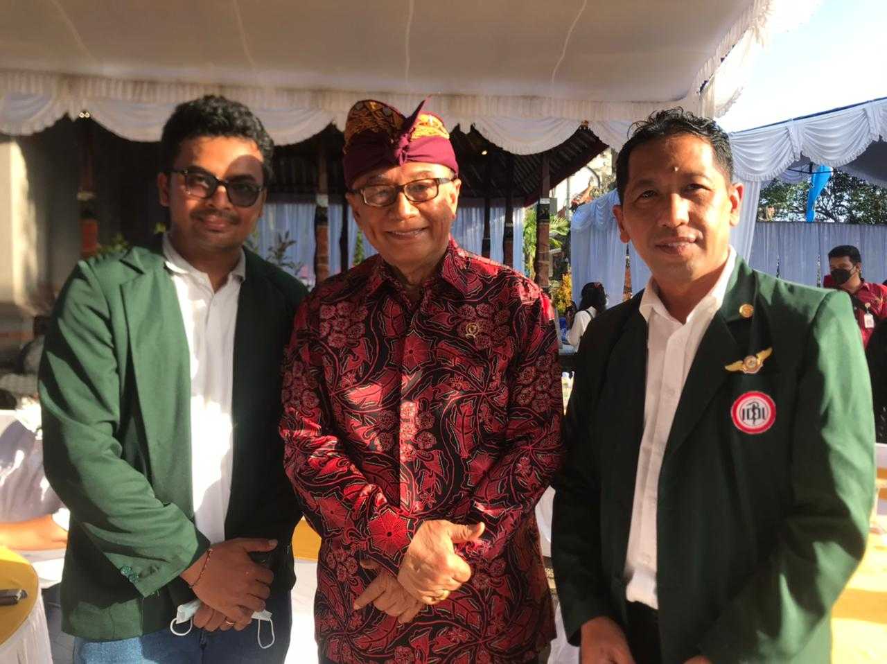 Harmoni Indonesia Dan Idi Dukung Gerakan Inisiatif Peduli Lingkungan Solo Triathlon &Quot;The Risinh Tide&Quot; 1,293 Km Gianyar - Jakarta