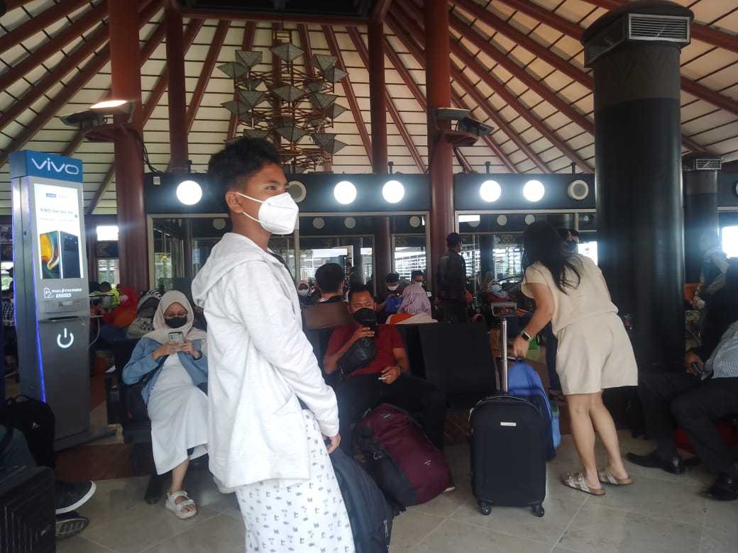 Astaga...!Ratusan Penumpang Lion Air Terlantar Dua Jam Lebih