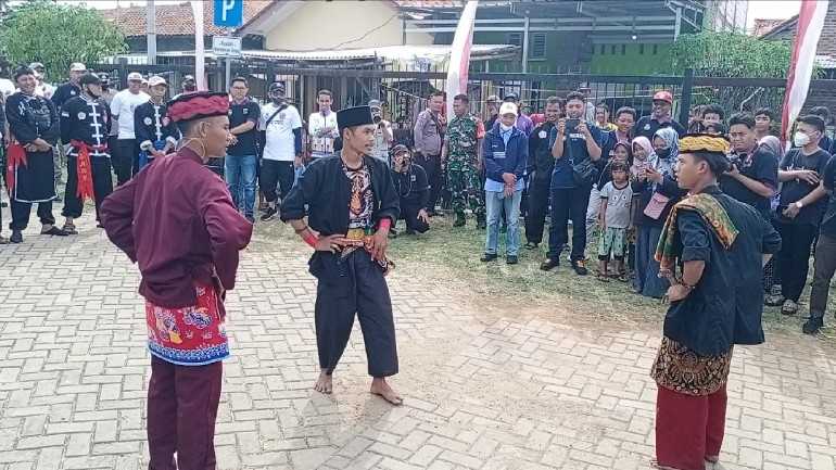 Hendak Buka Acara Tjl Di Sepatan, Sekda Maesyal Rasyid Beserta Rombongan Sempat Dihadang 11 Hendak Buka Acara Tjl Di Sepatan, Sekda Maesyal Rasyid Beserta Rombongan Sempat Dihadang