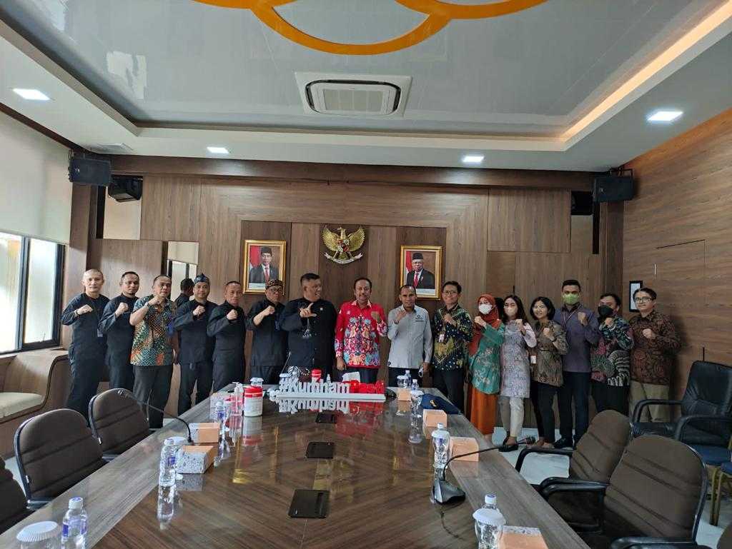 Terima Kunjungan Kerja Ombudsman Perwakilan Jakarta Raya, Kemenkumham Jabar Siap Berkolaborasi 9 Terima Kunjungan Kerja Ombudsman Perwakilan Jakarta Raya, Kemenkumham Jabar Siap Berkolaborasi