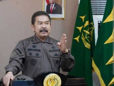 Keterangan foto : Jaksa Agung ST Burhanuddin sempat dikabarkan mengundurkan diri menjelang pengumuman reshuffle kabinet oleh Presiden Jokowi pada Senin (17/7/2023).