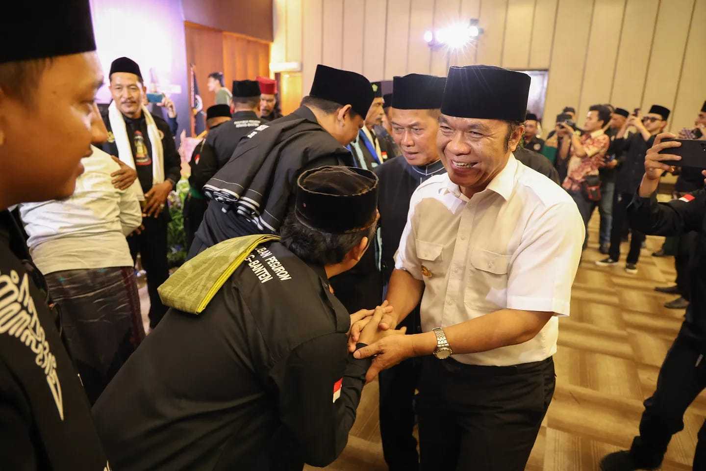 Pj Gubernur Banten Al Muktabar Ajak Paguyuban Peguron Jaga Stabilitas Daerah 11 Pj Gubernur Banten Al Muktabar Ajak Paguyuban Peguron Jaga Stabilitas Daerah