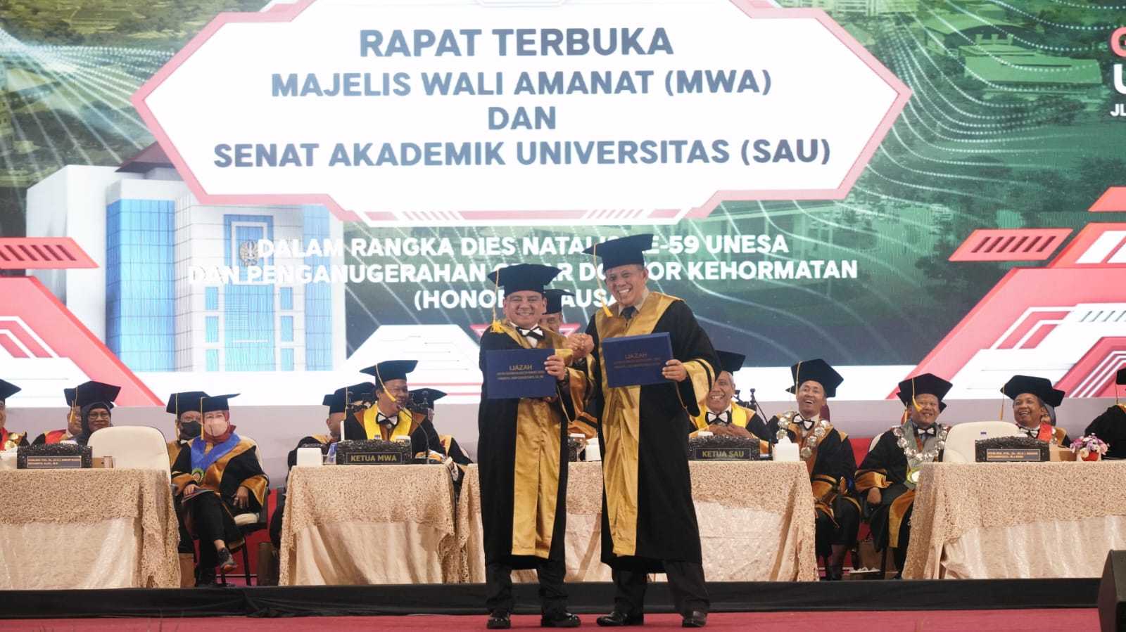 Mantul, Sekjen Kemenkumham Terima Gelar Doktor Honoris Causa Dari Unesa 14 Mantul, Sekjen Kemenkumham Terima Gelar Doktor Honoris Causa Dari Unesa