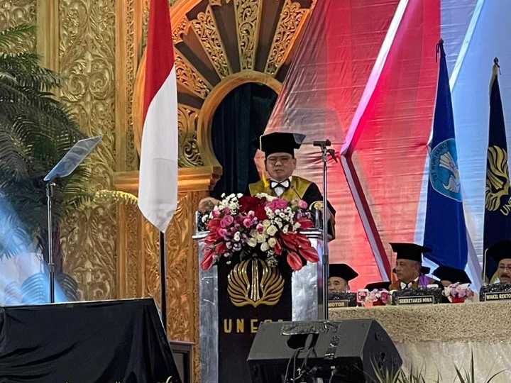 Mantul, Sekjen Kemenkumham Terima Gelar Doktor Honoris Causa Dari Unesa 11 Mantul, Sekjen Kemenkumham Terima Gelar Doktor Honoris Causa Dari Unesa
