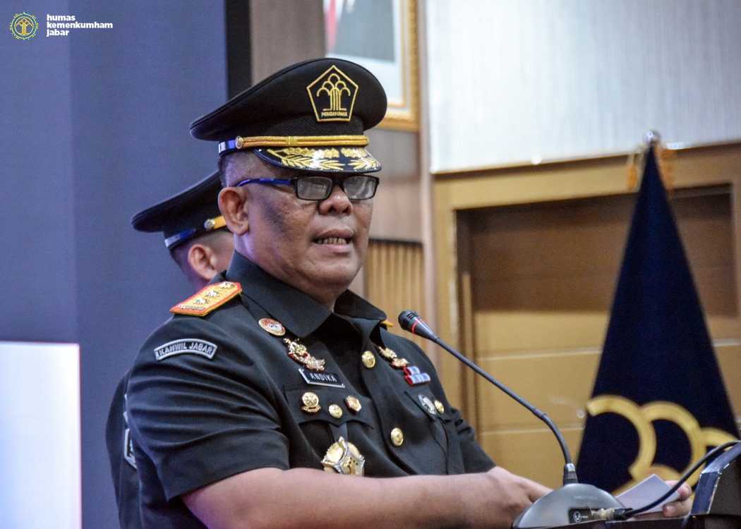 Kakanwilkumham R. Andika Dwi Prasetya Lantik 176 Pejabat Baru Di Lingkungan Kemenkumham Jabar