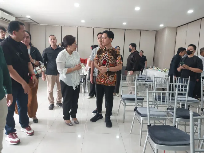 
Keterangan foto : Mantan Wakil Komandan Golf (Bidang Relawan) TKN Prabowo-Gibran, yang juga penasihat TIM 8 RJBBP ( Relawan Jokowi Bergerak Bersama Prabowo) Roy Maningkas, meninggal dunia, Senin (28/7/2024) 