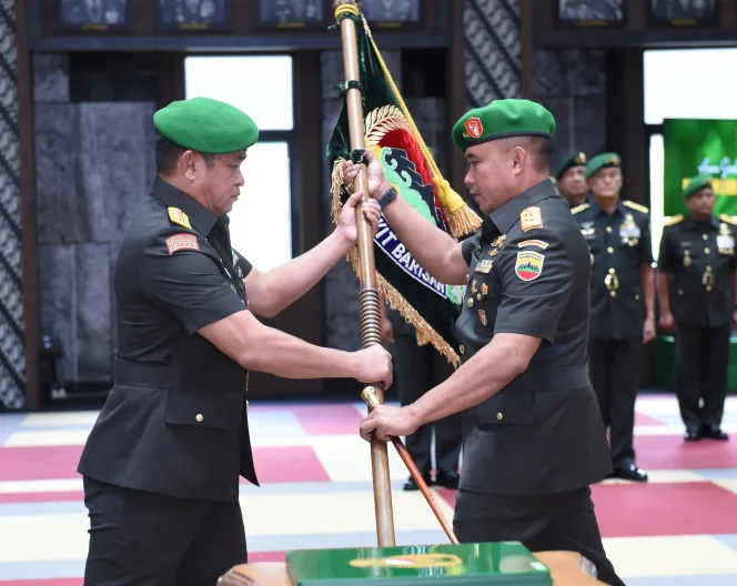 
Kepala Staf Angkatan Darat (Kasad) Jenderal TNI Maruli Simanjuntak, M.Sc., memimpin Serah Terima Jabatan (Sertijab) Jakarta Pusat, Senin (2/12/2024).