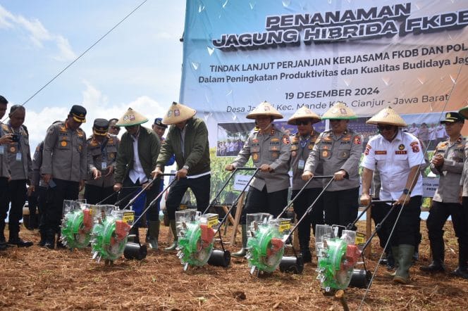 
Forum Komunikasi Doa Bangsa (FKDB) Bangun Kerjasama dengan Baharkam Polri di Sektor Pertanian
