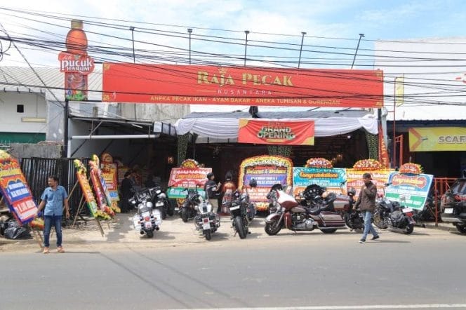 
Keterangan foto : Pecak Raja Nusantara Buka Cabang ke-3 di Tangerang, (Sabtu, 25/1/2025) 