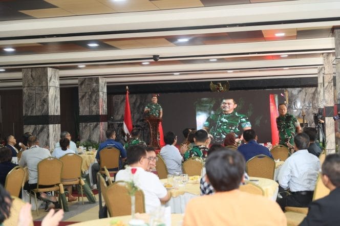 
Jenderal TNI Maruli Simanjuntak, M.Sc. Kepala Staf Angkatan Darat (Kasad).