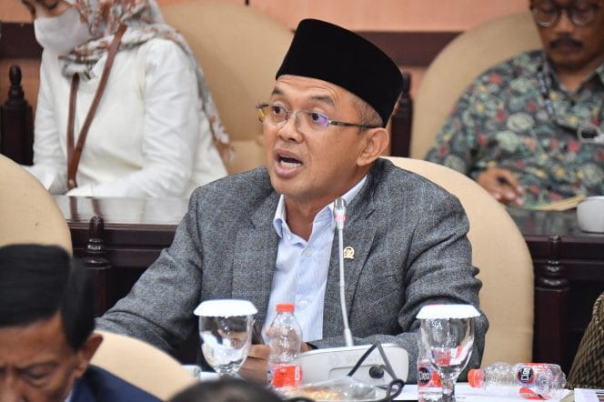 
Anggota Komisi VIII DPR RI, KH Maman Imanulhaq.