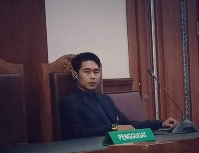 
Keterangan foto : Ketua Kerapatan Indonesia Tanah Air (KITA) Juhaeni S.H, Selasa (11/2/2025) 