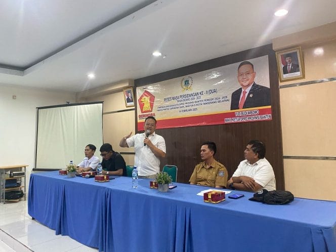 
Keterangan foto : Anggota DPRD Banten melaksanakan reses masa persidangan ke-II tahun sidang 2024-2025 di daerah pemilihan (dapil) masing-masing, Jumat (14/2/2025) 