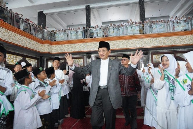 
Keterangan Foto: Menteri Agama Nasaruddin Umar memastikan program Pendidikan Profesi Guru (PPG) bagi Guru Pendidikan Agama Islam (PAI) di Sekolah tetap berjalan.