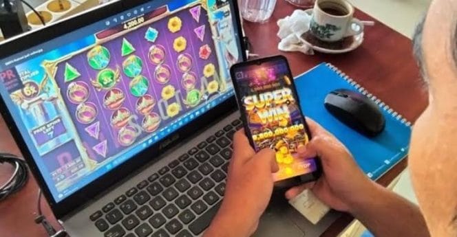 
Judi online di Indonesia.