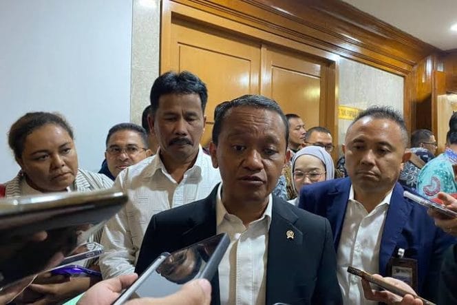 
Keterangan Foto: Bahlil Lahadalia ketua umum Partai Golkar.