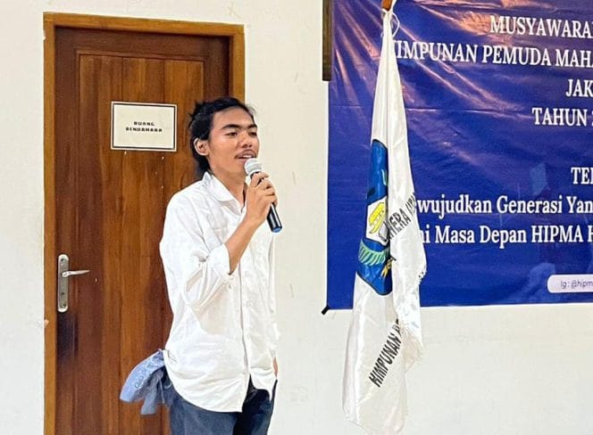 Keterangan foto : Ketua Ketua Hipma Halut Jakarta Delon Loleng, Sabtu(22/3/2025)