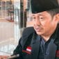 Banten - Ramainya Pemberitaan Tragedi Atau Skandal Pertamina Terkait Adanya Oplosan Bahan Bakar Minyak (Bbm) Khususnya Pertamax, Di Tanggapi Oleh  Ketua Umum Ormas Front Banten Bersatu (Fbb) Dan Juga Ketua Koordinator Bolone Mase Provinsi Banten, H. Moch. Soleh Ma., Yang Di Jumpai Di Kediamannya Di Kawasan Karawaci, Kota Tangerang, Pada Minggu (9/3/2025). Menurut Ketua Umum Ormas Fbb, &Quot; Terkait Tragedi Di Pertamina, Yang Mana Pengoplosan Bbm Yang Di Motori Oleh Para Punggawa Pemangku Kekuasaan Di Negri Ini, Nkri Yang Tercinta Ini, Dari Dulu Di Kumandangkan Bahwa Subsidi Jangan Sampai  Salah Sasaran. Subsidi Jangan Sampai Salah Penerima. Ingat Bos,  Berapapun Harga Minyak Kalau Untuk Konglomerat  Ga Jadi Masalah, Tapi Ketika Aturan Itu Di Gulirkan, Dampak Dari Aturan Itu Tetap Yang Kena Imbasnya Adalah Rakyat Di Bawah, Nah Terkait Pengoplosan Bbm Ini Terbalik, Rakyat Banyak Yang Memberikan Subsidi Ke Mereka Orang Besar Pemangku Kebijakan. Jadi Kalau Masalah Ini Tidak Di Usut Tuntas Sampai Ke Akar Nya Dan Pengusutan Nya Pun Harus Cepat Dan Tepat. Kalau Di Lama Lamain, Pasti Masuk Angin Seperti Biasa Nya. Ketutup Kasus Baru Yang Lama Hilang Entah Kemana Rimba Nya &Quot;, Ujar Bang Haji Soleh, Sapaan Akrabnya. &Quot;Kami Rakyat Kecil Sudah Cape Ngikutin Persandiwaraan  Keadaan Yang Ada Di Negeri Tercinta Ini. Tunjukan Sekarang,  Bahwa Indonesia Bisa Maju, Bisa Adil, Bisa Merata, Walau Pun Tidak Sama. &Quot;Indonesia Bukan Punya Segelintir Orang Saja.tetapi Indonesia Punya Semua Rakyat Indonesia. Sekarang Hukum Tidak Tebang Pilih Lagi. Tidak Tumpul Ke Atas Tajem Ke Bawah. Tetapi Hukum Sekarang Tajam Ke Atas Tajam Juga Ke Bawah, Di Bawah Kepemimpinan Presiden Prabowo Subianto Dan Wakil Presiden Gibran Rakabuming Raka &Quot;, Tutup Bang Haji Soleh.