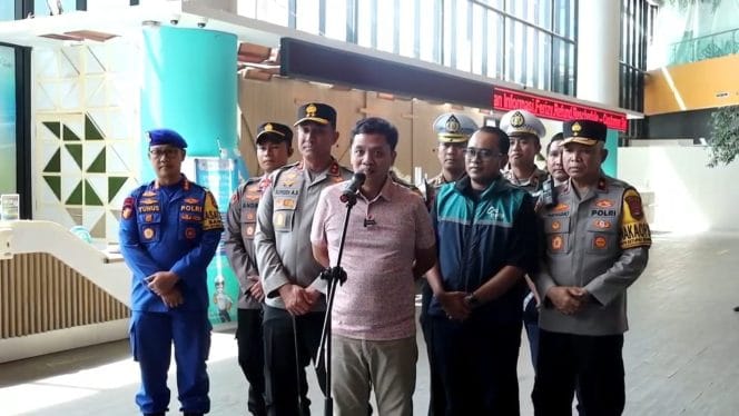 
Keterangan Foto : Habiburrohman Ketua Komisi III DPR RI.