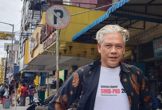 
Keterangan Foto : Ketua Umum Gerakan Ekonomi Kreatif (GERAK) 08, Revitiyoso Husodo.