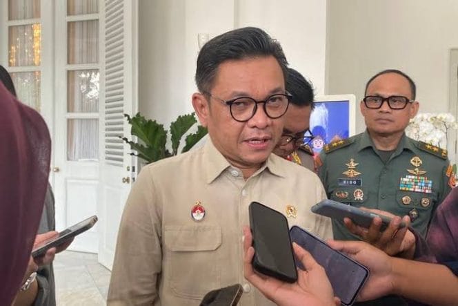 
Keterangan Foto : Gubernur Lemhannas, Ace Hasan Syadzily.
