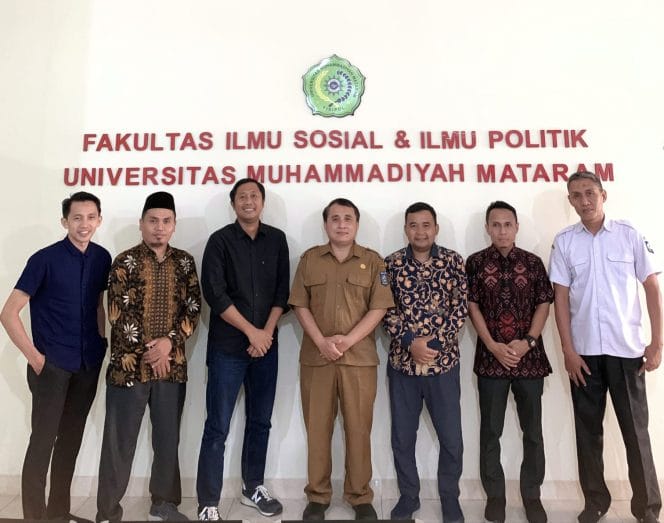 
Keterangan foto : Dekan Fakultas Ilmu Sosial dan Ilmu Politik Universitas Muhammadiyah Berkolaborasi Dukung Kemajuan Daerah, (Senin, 16/6/2025) 