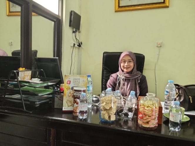 
Keterangan foto: Kepala Seksi Penyelenggara Haji dan Umroh (Kasi PHU) Kabupaten Lebak, Hj. Halimatussadiah S.Sos., M.Ikom, Juma'at (25/07/2025).