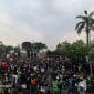Ribuan Pengemudi Ojek Online Gelar Demo Di Depan Dpr Ri, Ricuh Hingga Masuk Ke Gedung