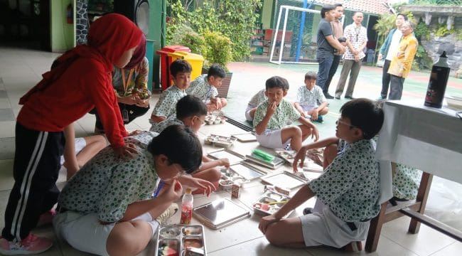 Dapur Sekolah untuk program Makan Bergizi Gratis (MBG)