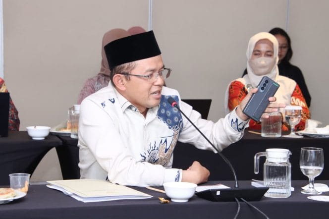 
Foto: Anggota Badan Pengkajian MPR RI dari Fraksi PKB, KH. Maman Imanul Haq, M.M.