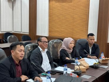 Ubaydillah, Ujang Fahrudin Jetli, Jamaludin, dan Ani Nurhayati.Hasil Kinerja TKPP Kota Sukabumi Bisa Dibuktikan Ke Publik