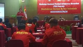 Keterangan foto : Konfederasi Barisan Buruh Indonesia, Senin 27/10/2025