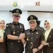 Keterangan foto : Kepala Kejaksaan Tinggi Daerah Khusus Jakarta (Kajati DKJ) Dr. Patris Yusrian Jaya secara resmi telah melantik Dr. Safrianto Zuriat Putra, SH MH menjadi Asisten Tindak Pidana Umum (Aspidum), Rabu (29/10/2025)
