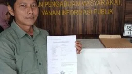 Foto: Sekretaris Jenderal BCW, Agus Suryaman, saat di Kejagung pada Selasa (29/10/2025).