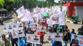 Keterangan foto : Koalisi Sipil Masyarakat Anti Korupsi (KOSMAK) mendesak Komisi Pemberantasan Korupsi (KPK) memeriksa Jaksa Agung Muda Tindak Pidana Khusus (Jampidsus) Kejaksaan Agung, Febrie Adriansyah, Senin (3/11/2025)