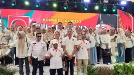Keterangan foto : Ketua Projo Banten, Zulhamedy Syamsi, Selasa (4/11/2025)