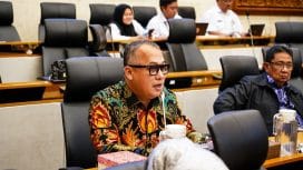 Anggota Badan Legislasi (Baleg) DPR RI, Arif Rahman, mendorong pengelolaan dana haji agar dapat lebih transparan, dan pemanfaatannya wajib untuk kesejahteraan uma