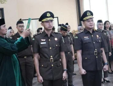 Keterangan Foto: Pelantikan Jabatan di Kejari Kota Bandung