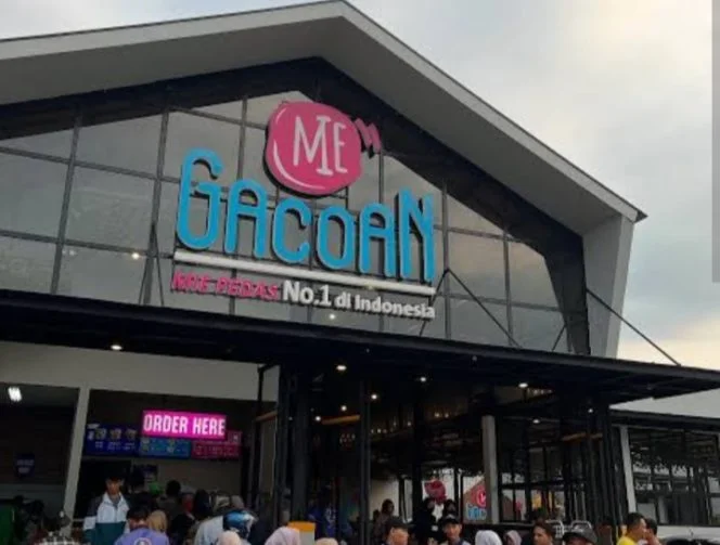 
Foto: Gerai Mie Gacoan di Rangkasbitung, Kabupaten Lebak, Banten, Jum'at (14/11/2025).