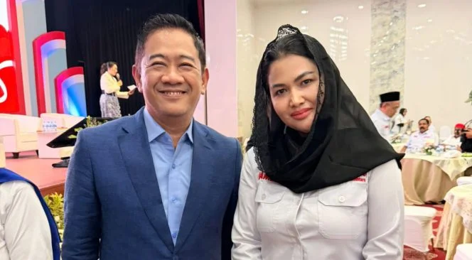 
Wakil Sekretaris Jenderal Garuda Astacita Nusantara (GAN), Camelia Petir, menyampaikan pesan semangat dan penguatan organisasi pada puncak peringatan Hari Ulang Tahun (HUT) ke-1 GAN yang dirangkaikan dengan Seminar Nasional. Acara tersebut digelar di Gedung Nyi Ageng Serang, Jakarta Selatan, Jumat (12/12/2025).