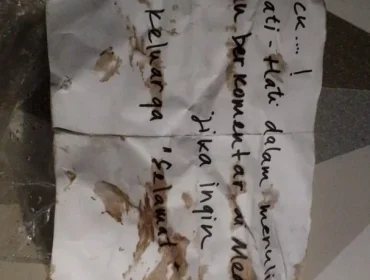 Keterangan foto : Teror kiriman bangkay ayam, Kamis (22/1/2026)